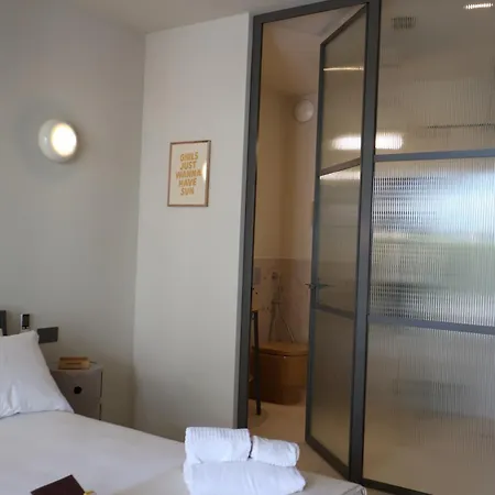 Πανσιόν Lumiere Marine 3*