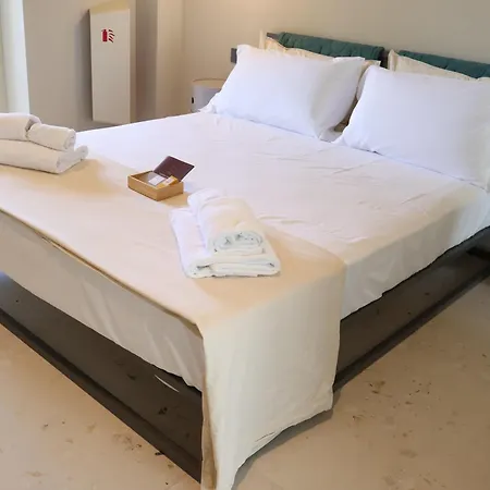 Lumiere Marine Guest house 3*